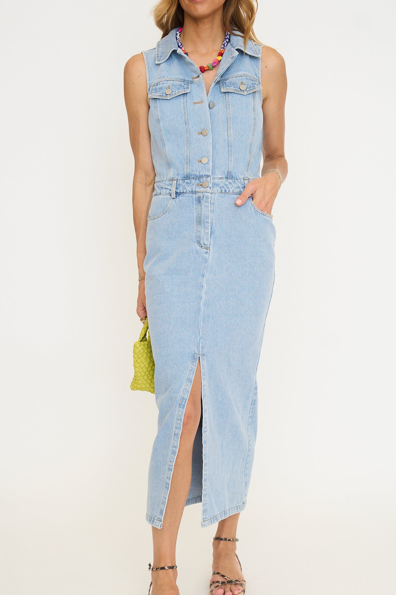 denim sleeveless maxi dress – Lady Hart Variant:Emerald size 12 Fit & Flare Graduation Measured lying flat PATTERN: PLAID/GINGHAM