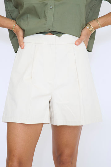 Dania Shorts