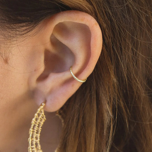 Elina Earcuff - Simple