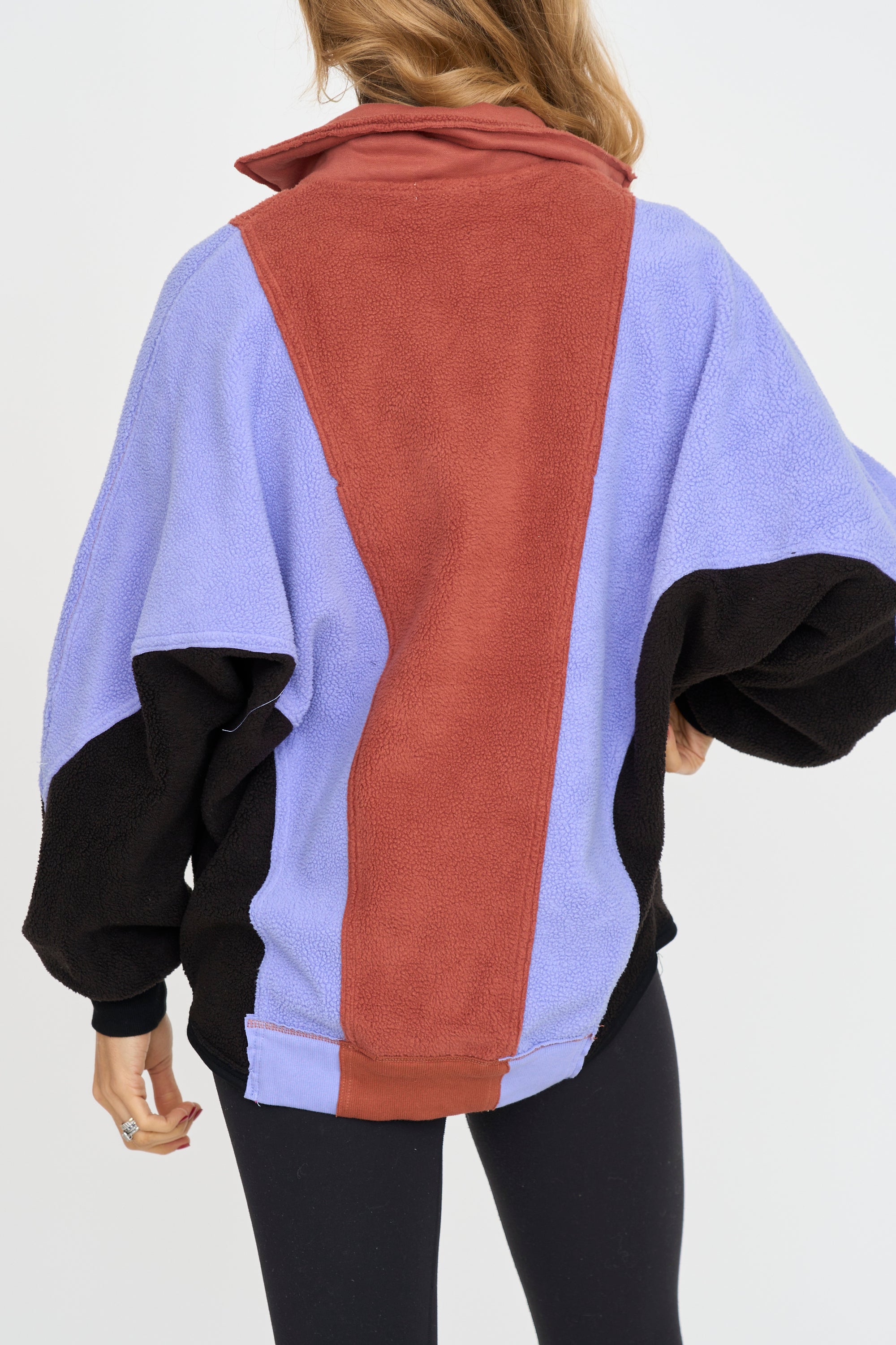 Color Block Paneled Fleeve Pullover