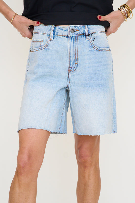 Light Wash Clean Classic Bermuda