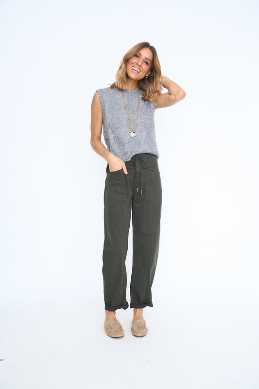 Villa Drawstring Barrel Pants in Fern