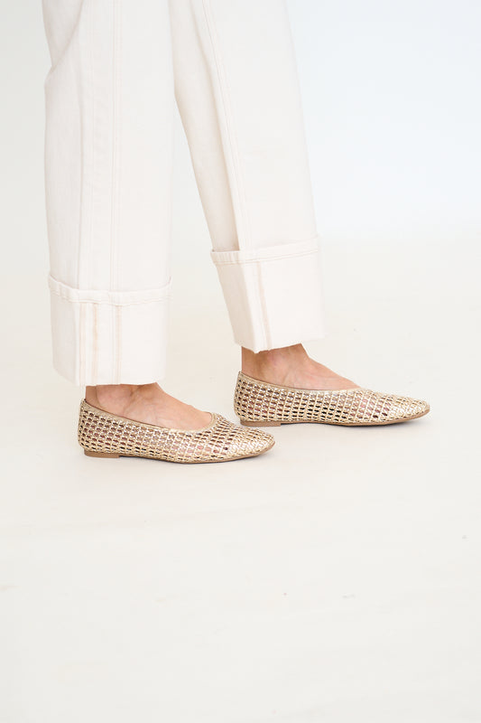 Open Weave Breathable Pointed Toe Flats