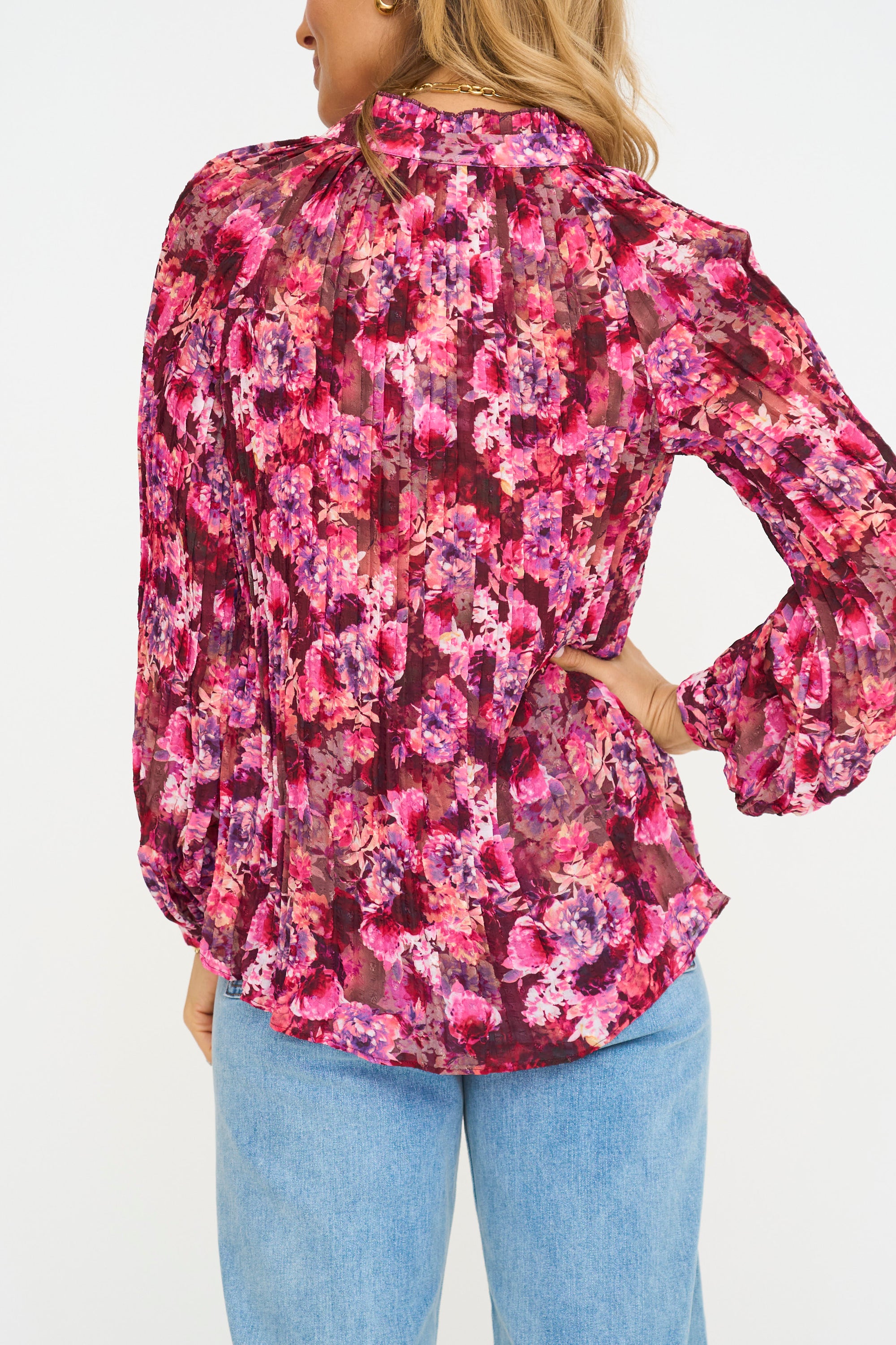 Femine Floral Blouse in Magenta