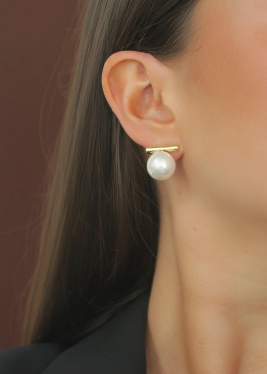 Set the Bar Pearl Studs