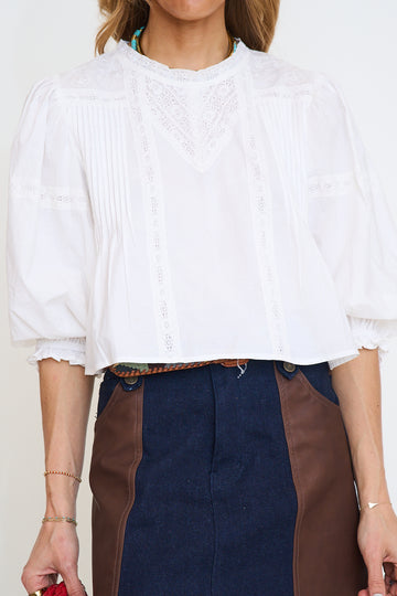 Lace Trim Cotton Pintuck Balloon Sleeve Blouse