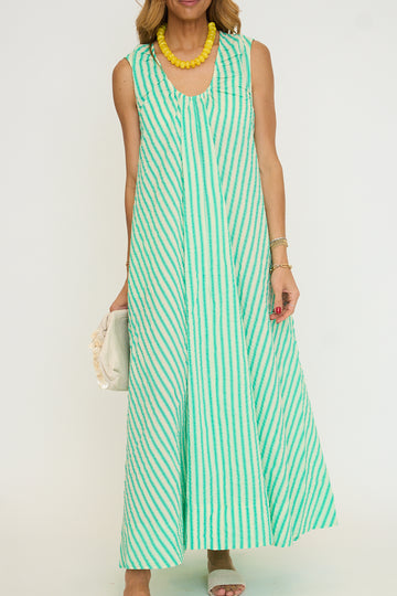 Seersucker Stripe Scoop Maxi Dress