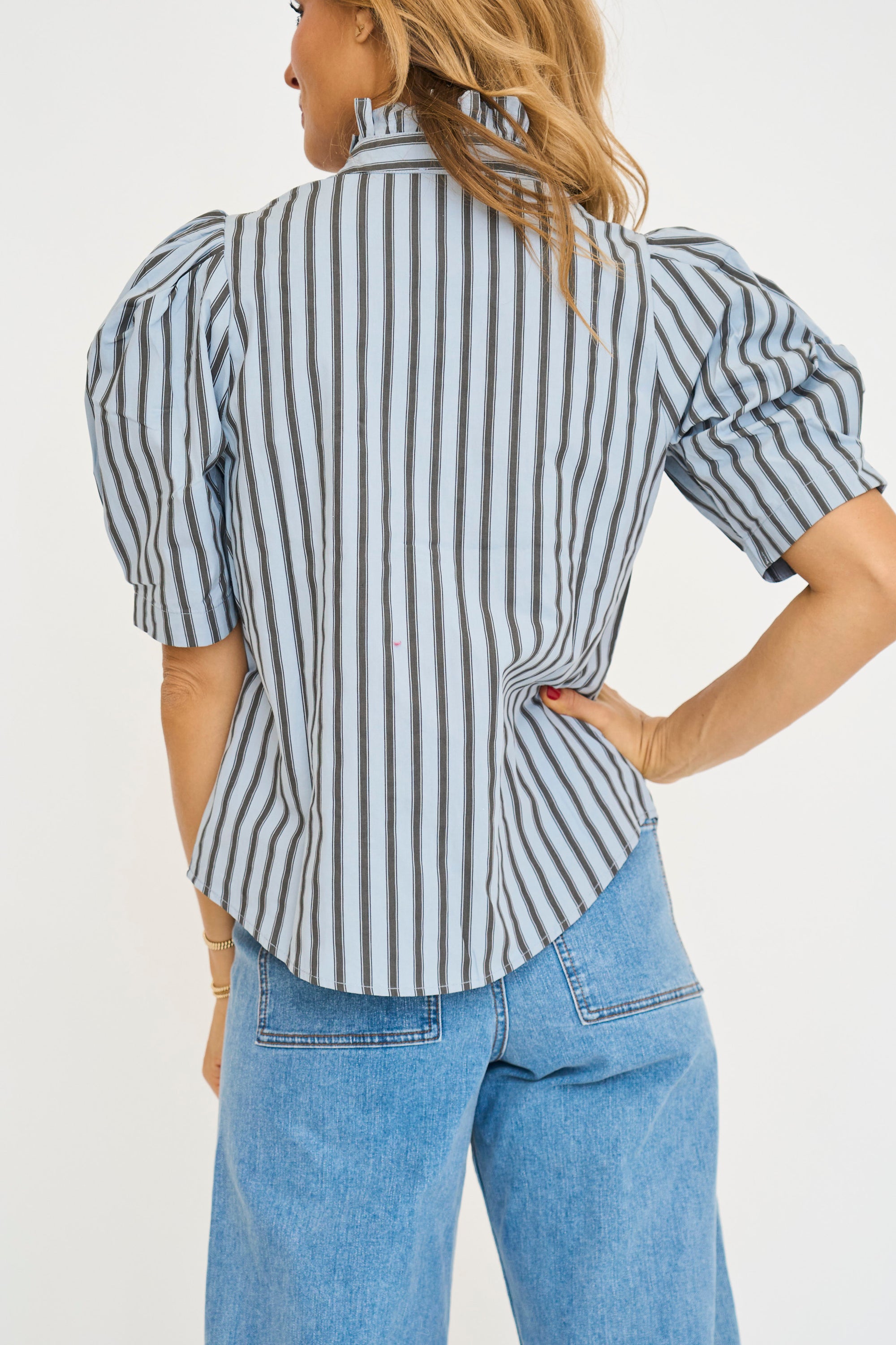 Dusty Stripe Puff Sleeve Blouse