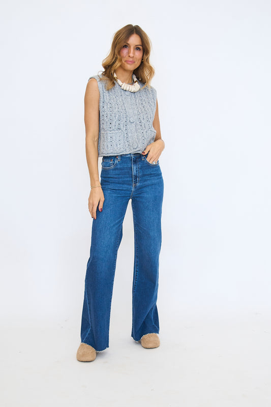 Cozy Cable Knit Sleeveless Vest