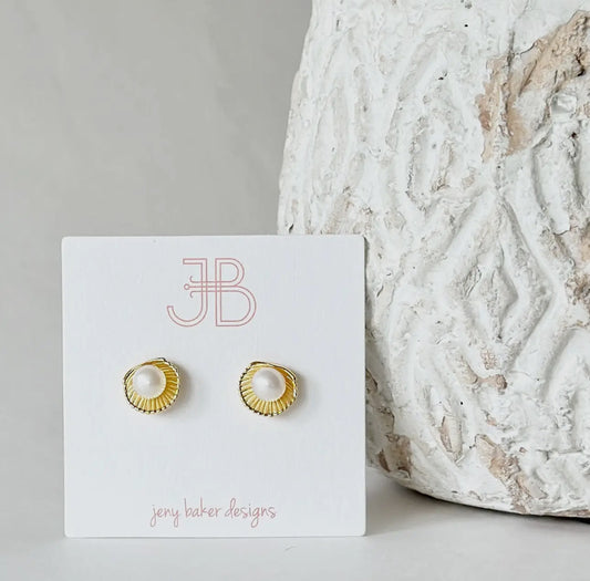 Parlia Shell Studs
