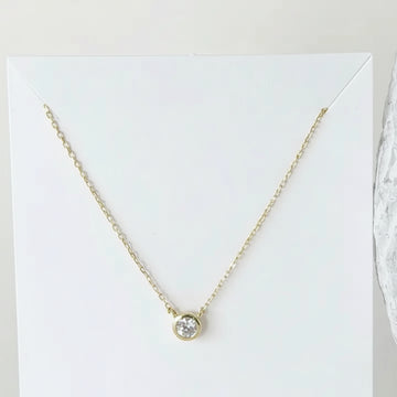 Solo Necklace